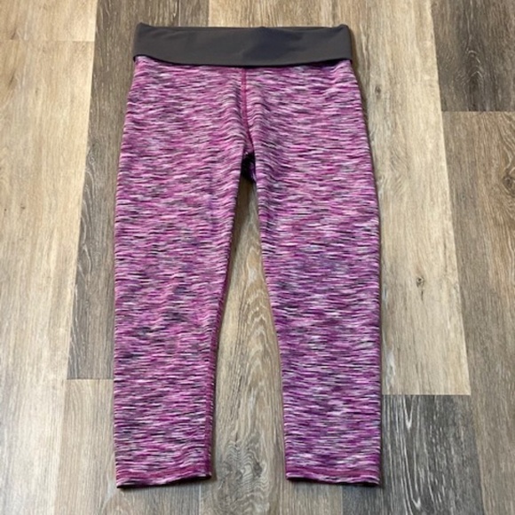 FABLETICS Salar Capri Space Dye Fold Over Pants Sm - Picture 3 of 5